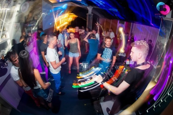 Компанія Emotiongroup вітає з Новим Роком та Різдвом Христовим. ФОТО*