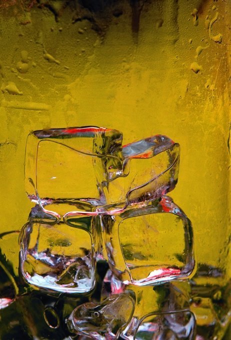 На дні коктейлю