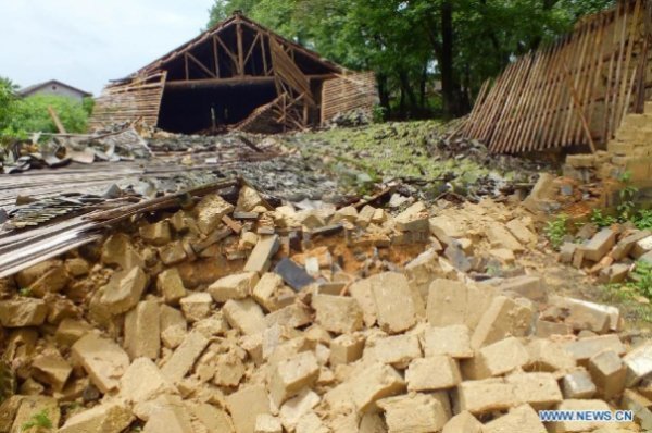 Як тоне Китай. ФОТО