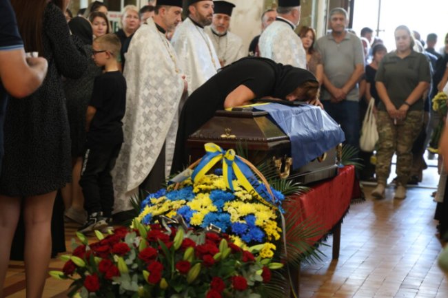 У Луцьку попрощалися з Героєм Сергієм Черленюком