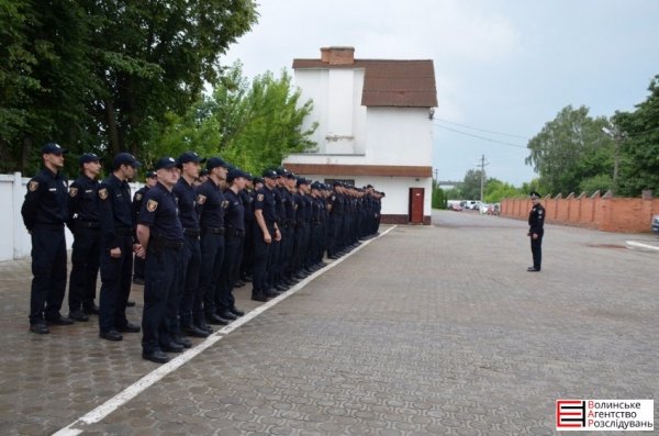 Луцькі правоохоронці відзначають півроку роботи. ФОТО