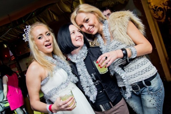 Клуб Золото (фото взяті з http://vk.com/zoloto_in_lutsk)