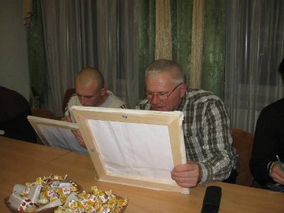 На Андріївських вечорницях волинських бійців пригощали варениками. ФОТО