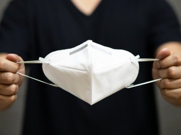 В Україні за минулу добу – менше пів тисячі нових випадків коронавірусу 