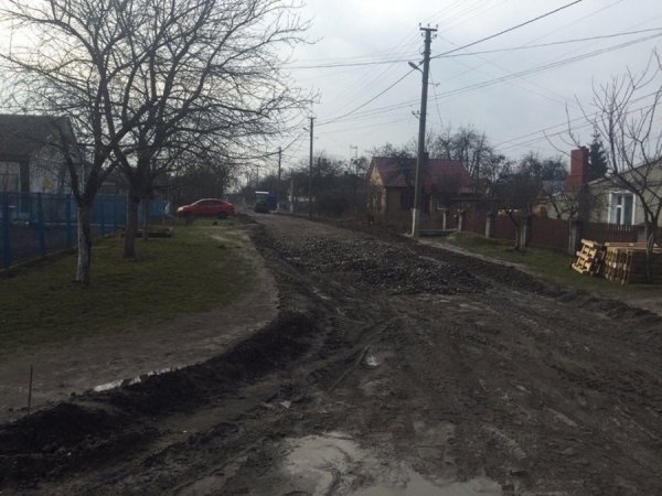 У  Луцьку відремонтують дорогу. ФОТО