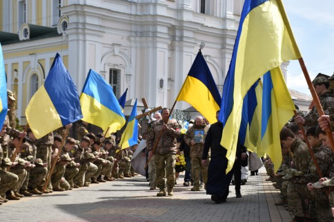 У Луцьку попрощалися з воїном Святославом Юзефчуком