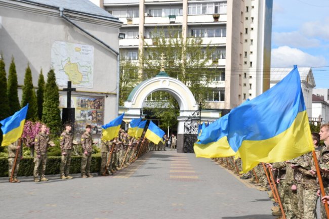 У Луцьку попрощалися з воїном Святославом Юзефчуком