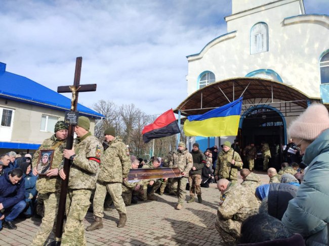 На Волині попрощалися із загиблим Героєм Олександром Пилипчуком