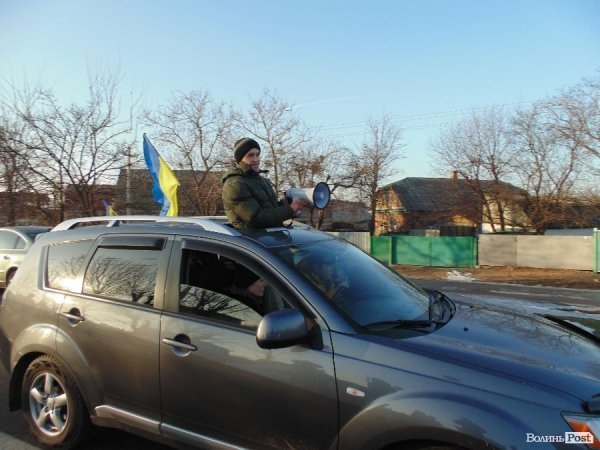 Фотовраження лучанина від автопробігу до Межигір'я 