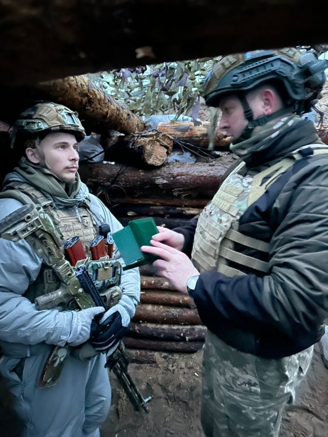 Волинські тероборонівці отримали нагороди на фронті. ФОТО