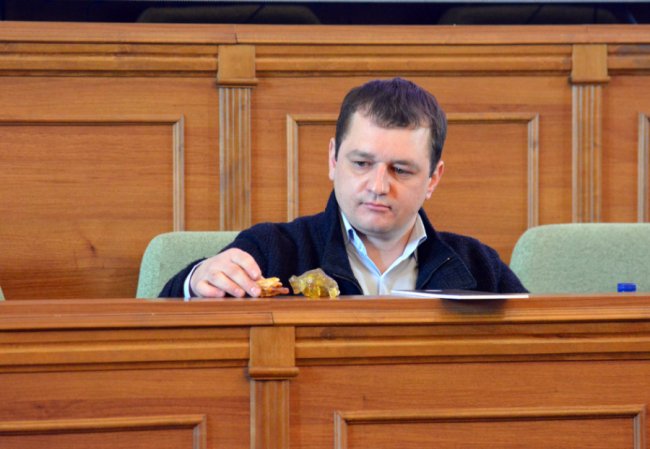 На аукціоні за волинський бурштин вторгували понад 3,5 мільйона гривень 