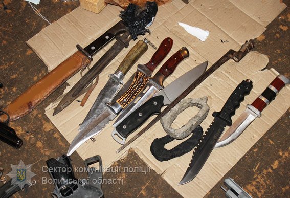 На Волині знищили вилучену зброю