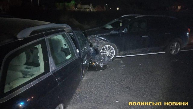 Відомі деталі вечірньої автотрощі з потерпілими у Рованцях. ФОТО. ВІДЕО