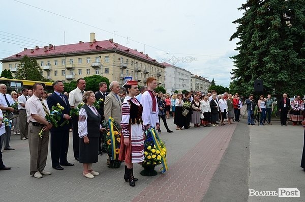 У Луцьку вшанували Шевченка. ФОТО