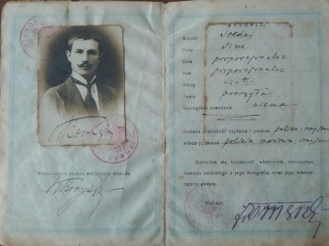 Показали, якими були паспорти волинян століття тому. РЕТРОФОТО