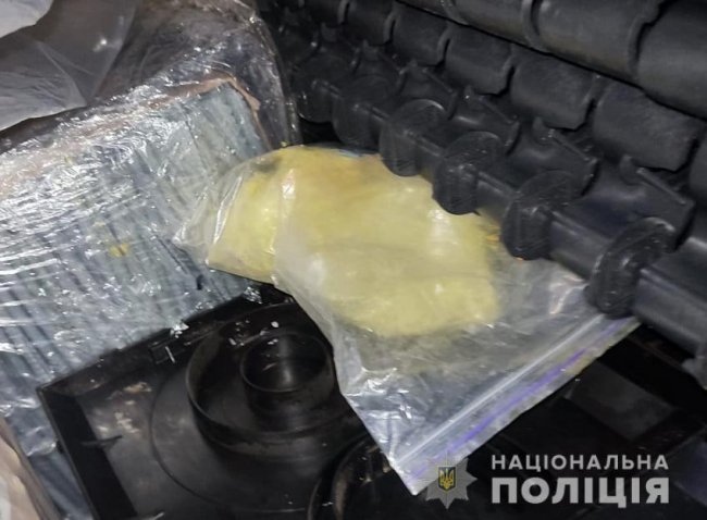 Затримали  групу наркоділків з Луцька, які виготовляли та збували амфетамін