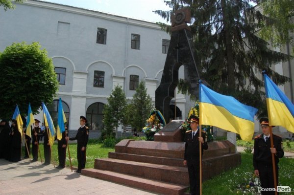 День жертв політичних репресій у Луцьку. ФОТО