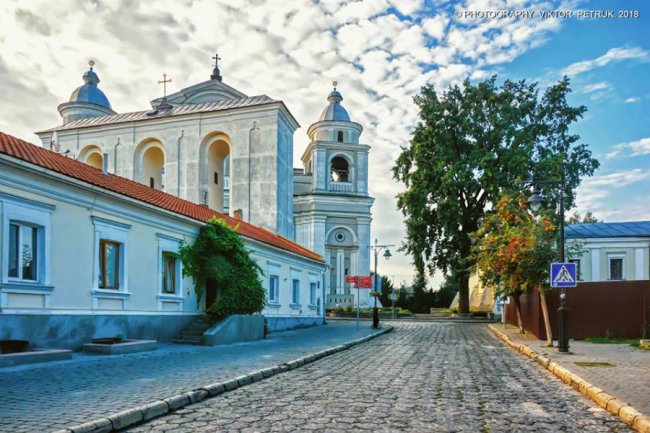 Серія незвичних фото Луцька зі звичних місць