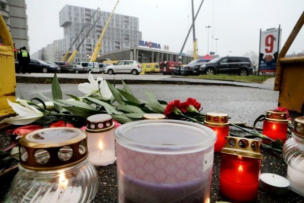 У Ризі обвалився дах торгового центру ‒ 52 людини загинули. ФОТО