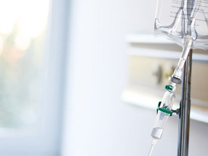 На Волині 13-річна дівчинка опинилася в лікарні через алкогольне отруєння