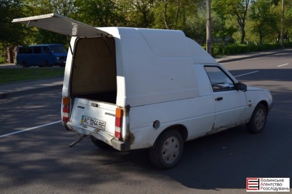 Аварія на Гнідавській: зіткнулися три автівки. ФОТО