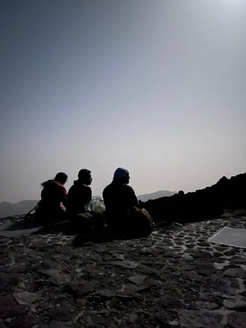 Мандрівник з Луцька піднявся на найвищу точку Іспанії. ФОТО