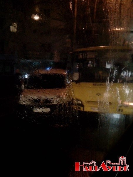 Аварія в Луцьку: зіткнулися маршрутка та фургон. ФОТО