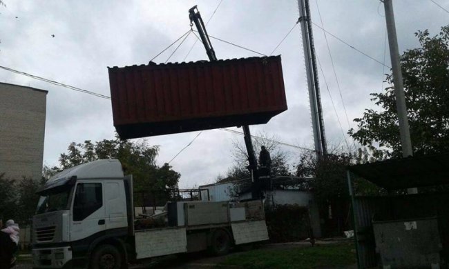 Луцькі муніципали знесли «незаконні» гаражі