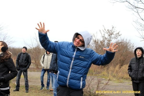 У Луцьку закрили сезон стрибків з труби заввишки 50 метрів. ФОТО