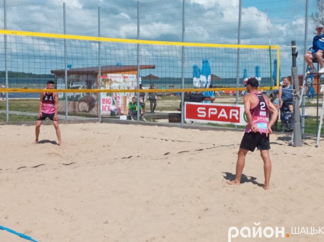 На Світязі стартував чемпіонат України з пляжного волейболу