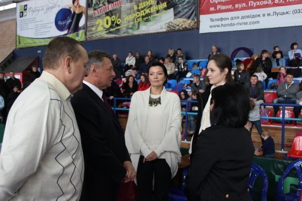 У Луцьку побувала відома гімнастка. ФОТО