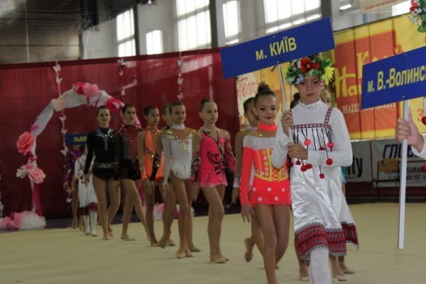 У Луцьку побувала відома гімнастка. ФОТО