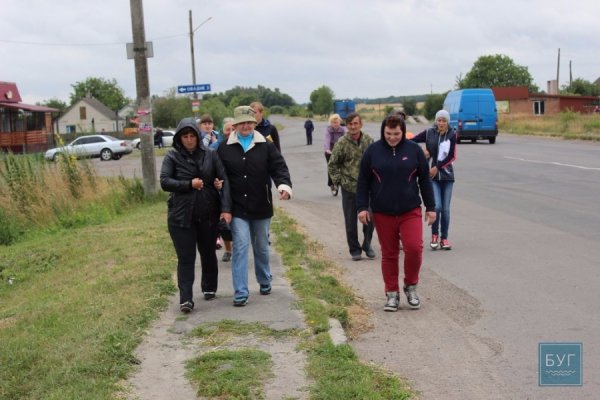 Мешканці Жовтневого протестували проти перейменування. ФОТО