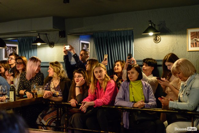 У Луцьку офіційно відкрили джазовий клуб «Цитра». ФОТО