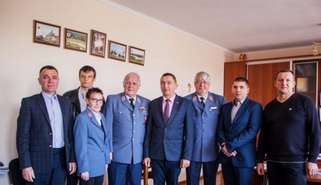 Олег Кіндер під час зустрічі з делегацією з-за кордону