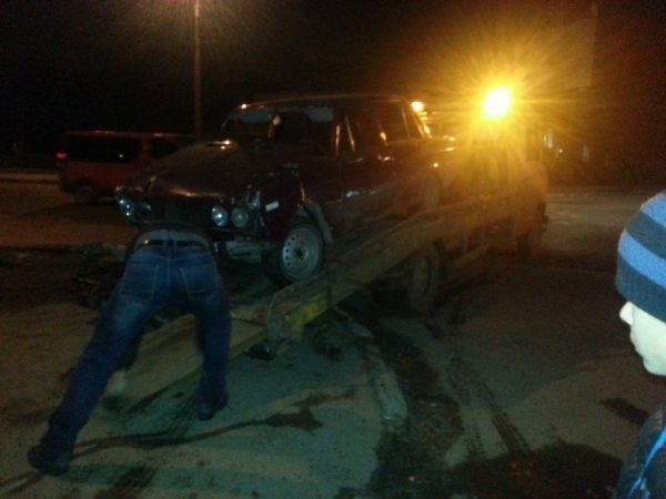 Аварія в Луцьку: легковик протаранив паркан