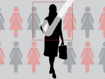 Скільки жінок-кандидаток для виборів необхідно знайти партіям у Луцьку 