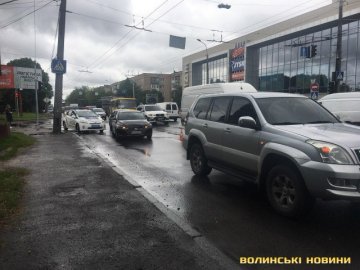 У Луцьку на Рівненській – подвійна аварія. ФОТО