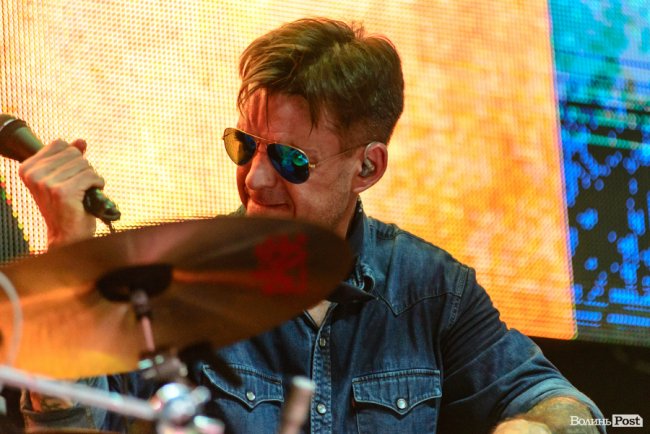 «Шухер, граждане! На сцене психопат!»: яким був концерт гурту «Ляпіс 98» у Луцьку: ФОТОРЕПОРТАЖ