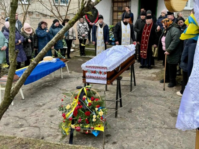 Волиняни провели в останню путь Героя Ігоря Мочалова