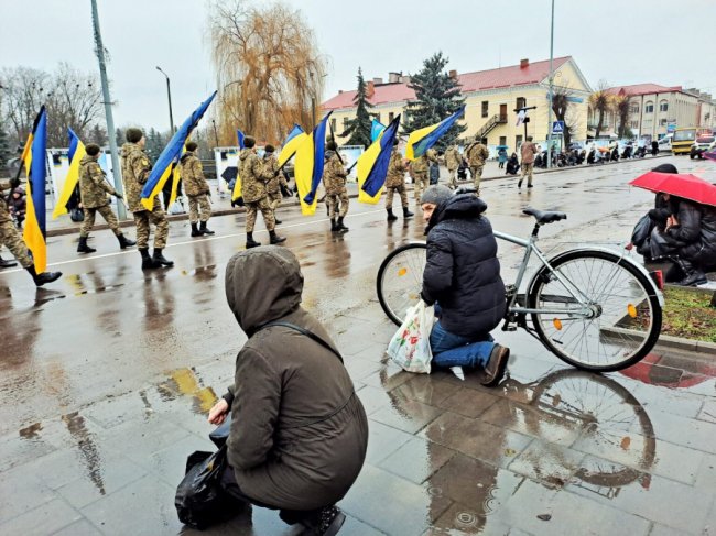 Навіки 43: у Ковелі попрощалися з полеглим зенітником