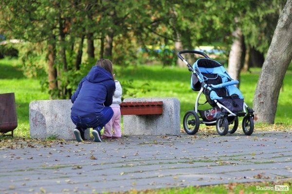 «Бабине літо» і «бебі-бум» Луцьку. ФОТО