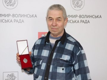 За своє життя здійснив понад пів тисячі кроводач: волинянин став заслуженим донором України