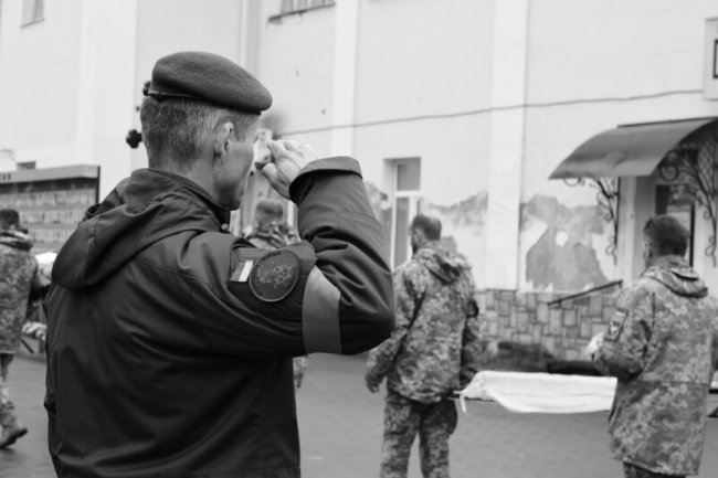 Луцьк попрощався із загиблим у війні з Росією військовослужбовцем Сергієм Пянтковським