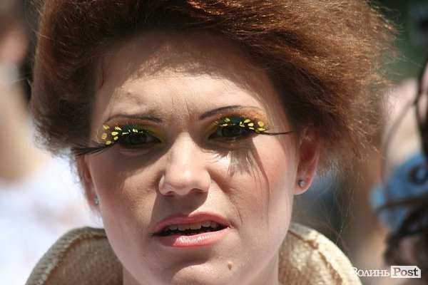 Парад наречених у Луцьку. ФОТО