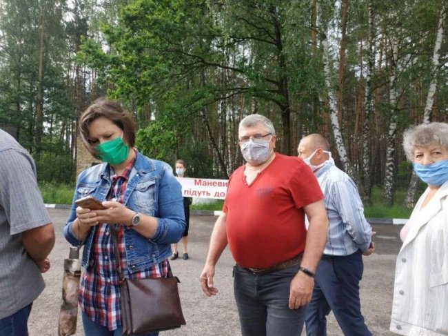 «Маневиччани не підуть до Каменя»: на Волині люди влаштували акцію протесту. ФОТО. ВІДЕО