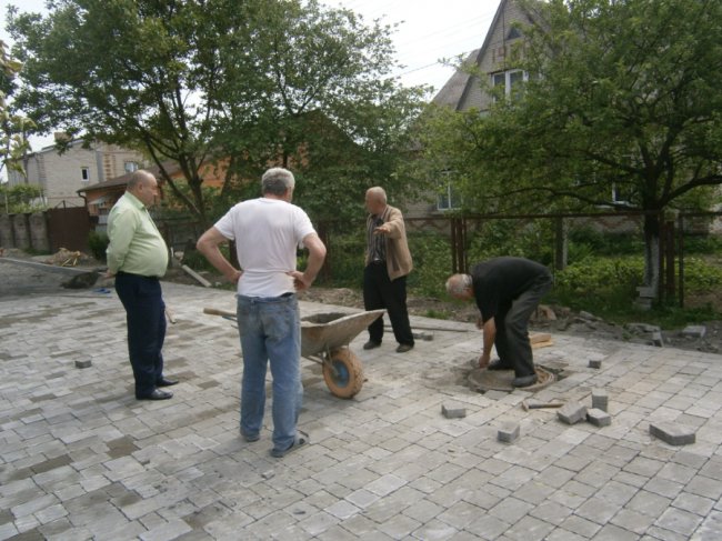 У селі під Луцьком капітально ремонтують дорогу