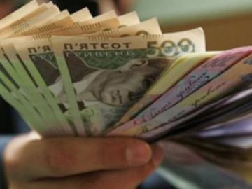 Оклади підняли, а грошей не дали: у Луцьку не вистачає коштів для вчителів 