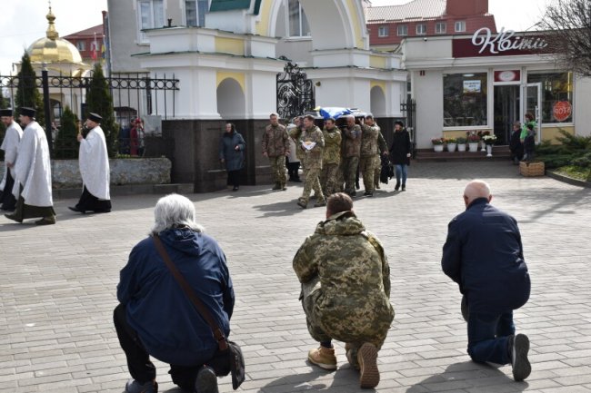 У Луцьку попрощалися із загиблим Героєм Валерієм Нидзою