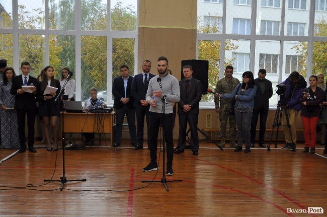 У Луцьку відкрили пам'ятну дошку загиблому герою